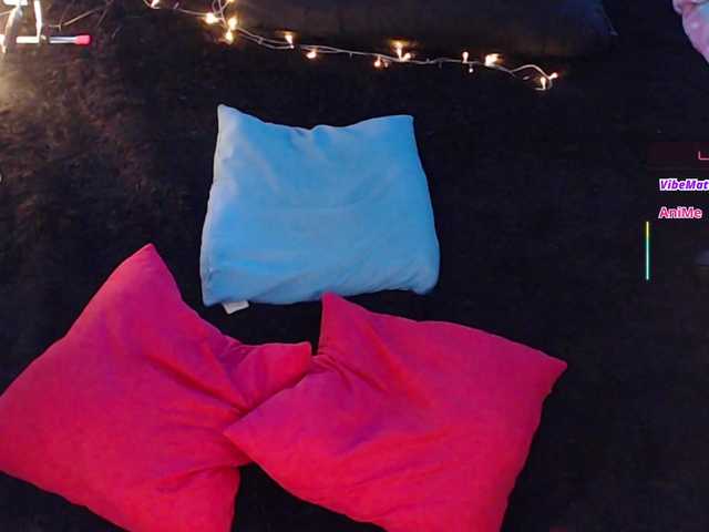 Emmy-Ruiz Live-Cam auf BongaCams
