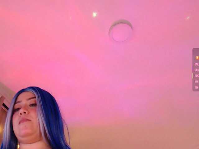 Emmy-Ruiz, en vivo ahora en BongaCams