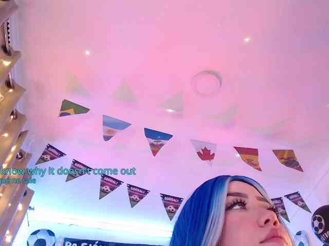 Emmy-Ruiz webcam