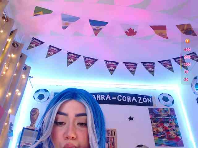 Emmy-Ruiz webcam