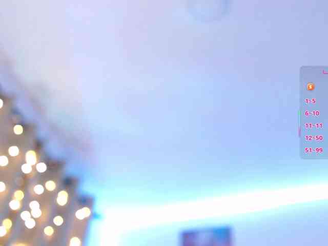 Emmy-Ruiz webcam