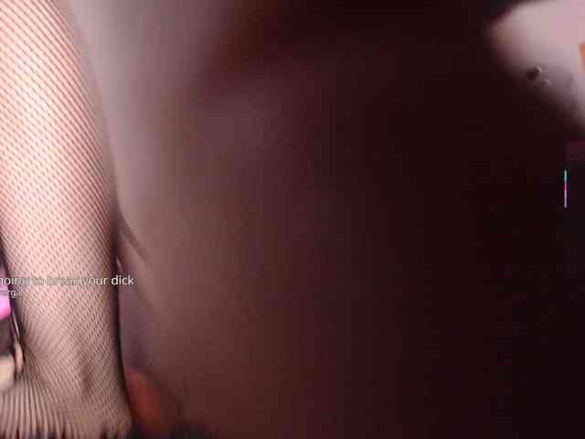 Emmy-Ruiz webcam