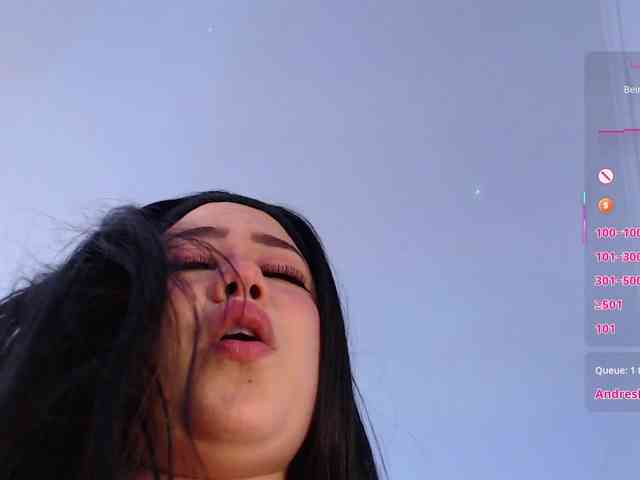 Emmy-Ruiz webcam