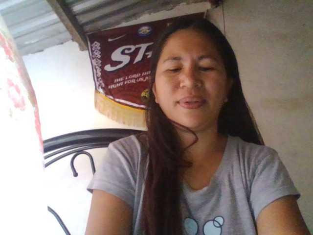 hornypinay69 live cam on BongaCams