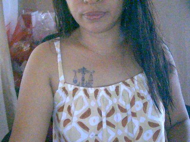 hornypinay69 live cam on BongaCams