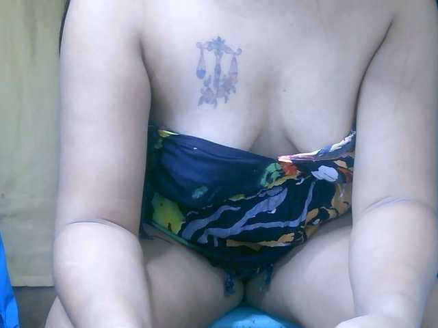 hornypinay69 live cam on BongaCams