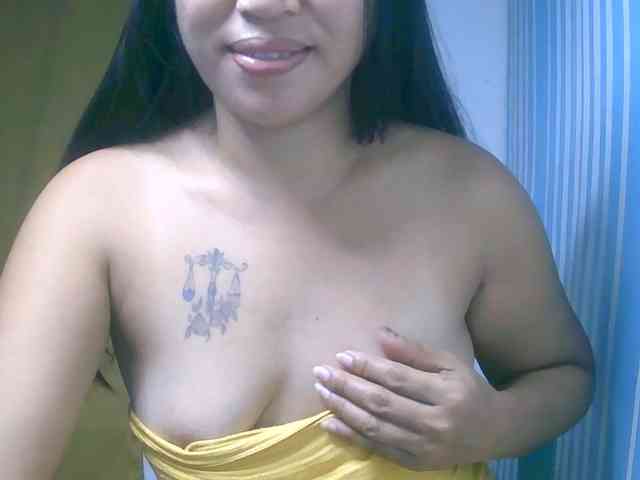 Model: hornypinay69