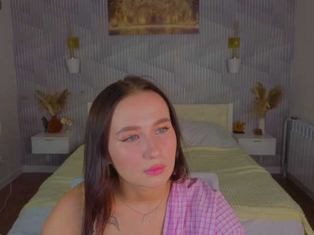 Kiki-angelll live cam on BongaCams