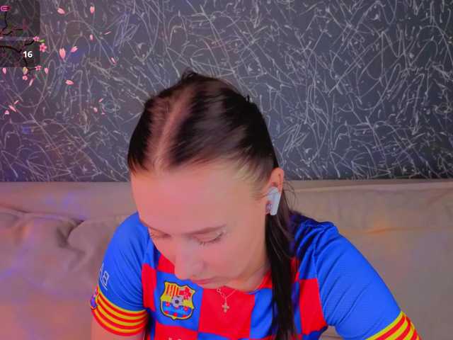 Kiki-angelll live cam on BongaCams