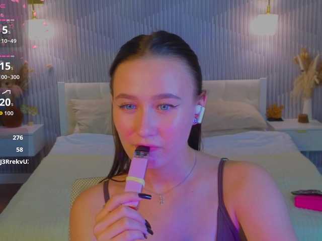 Kiki-angelll live cam on BongaCams