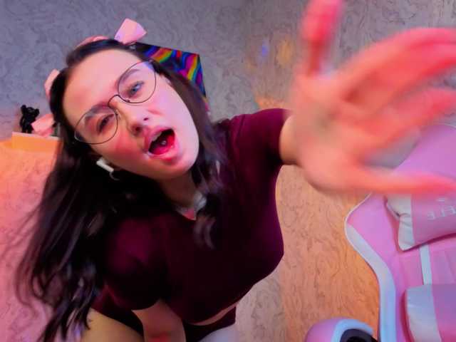 Kiki-angelll live cam on BongaCams