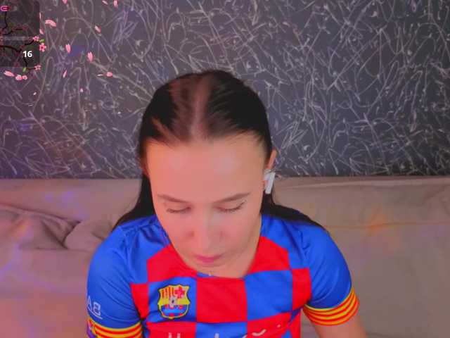 Kiki-angelll live cam on BongaCams