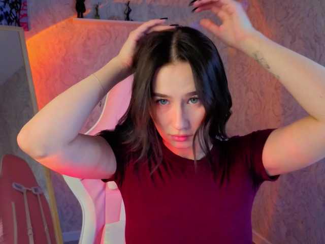 Kiki-angelll live cam on BongaCams