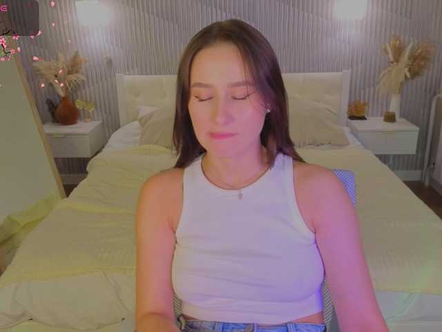 Kiki-angelll live cam on BongaCams
