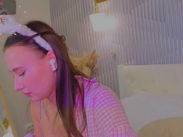 Kiki-angelll live cam on BongaCams