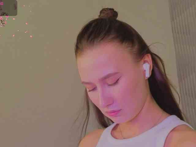 Kiki-angelll webcam