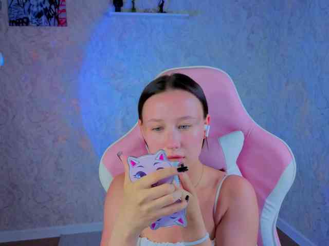 Kiki-angelll webcam