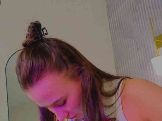 Kiki-angelll webcam