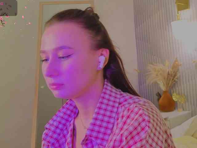 Kiki-angelll webcam