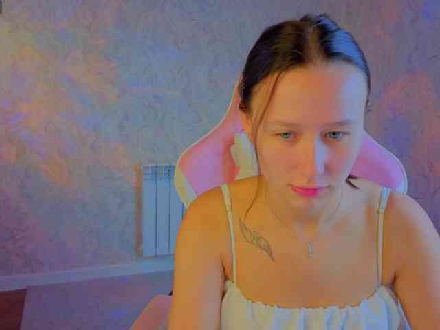 Kiki-angelll webcam