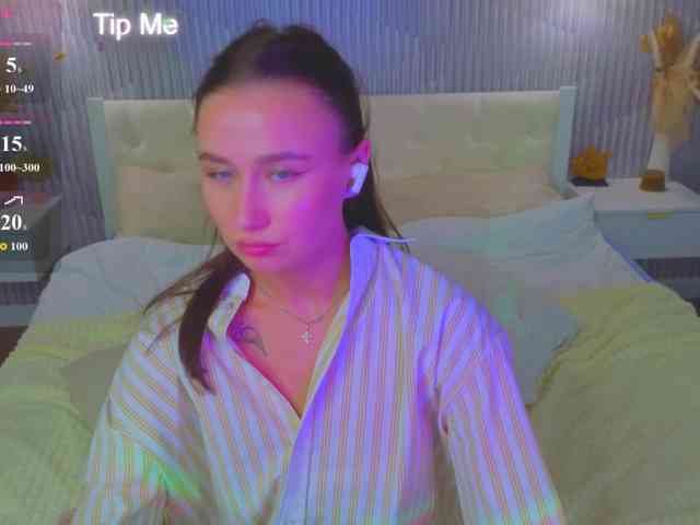 Kiki-angelll webcam