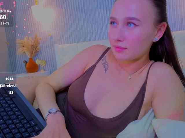 Kiki-angelll webcam