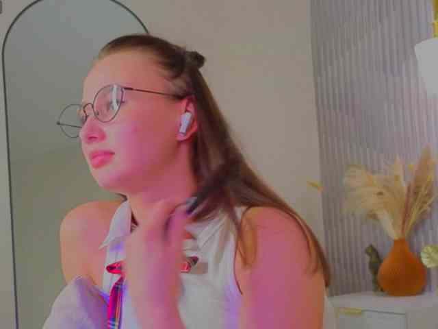 Kiki-angelll webcam