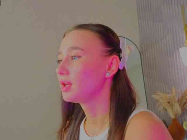 Kiki-angelll webcam