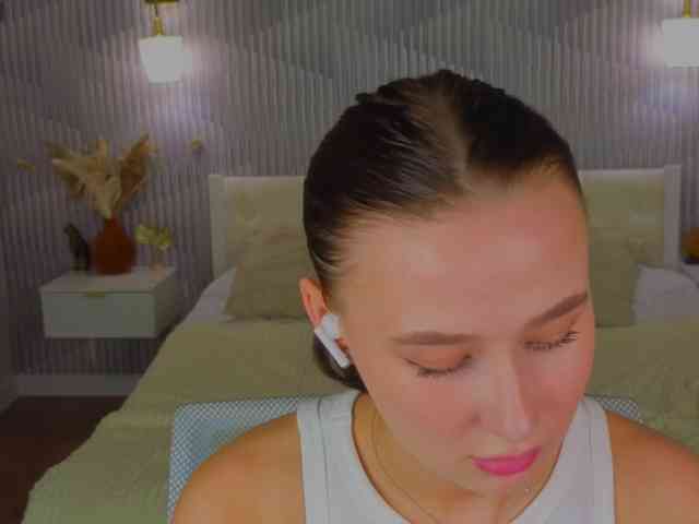 Kiki-angelll webcam
