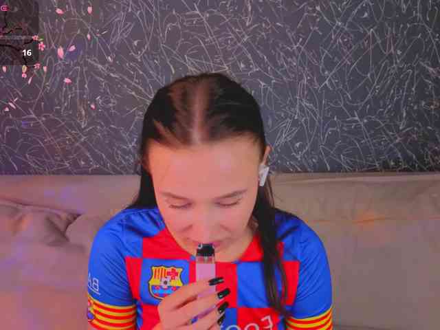 Kiki-angelll webcam