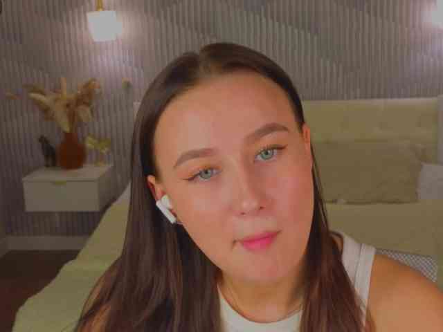 Kiki-angelll webcam