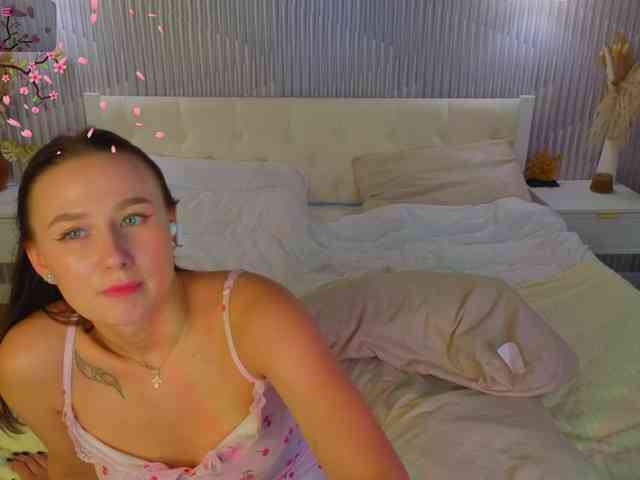 Kiki-angelll webcam