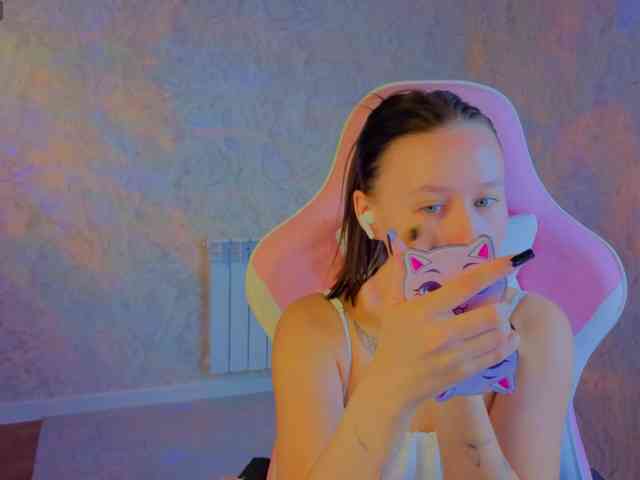 Kiki-angelll webcam