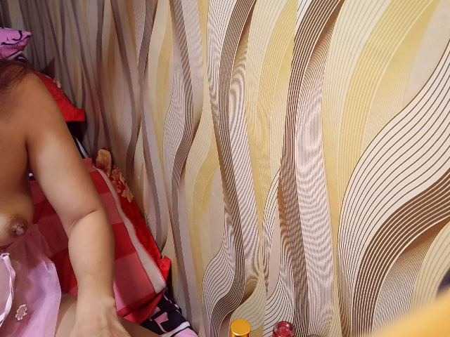 CutieaAsianxxx live cam on BongaCams