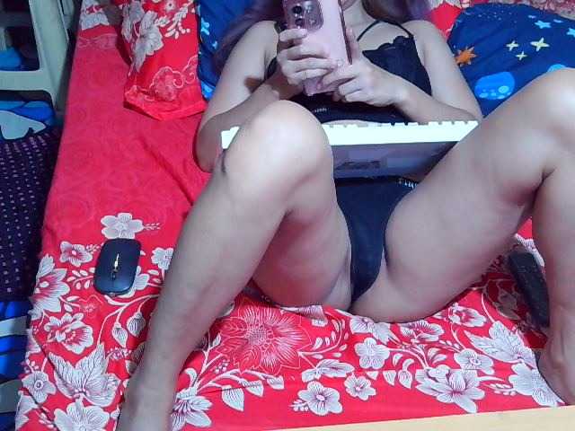 CutieaAsianxxx live cam on BongaCams