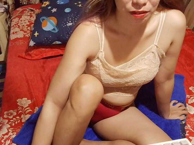 CutieaAsianxxx live cam on BongaCams