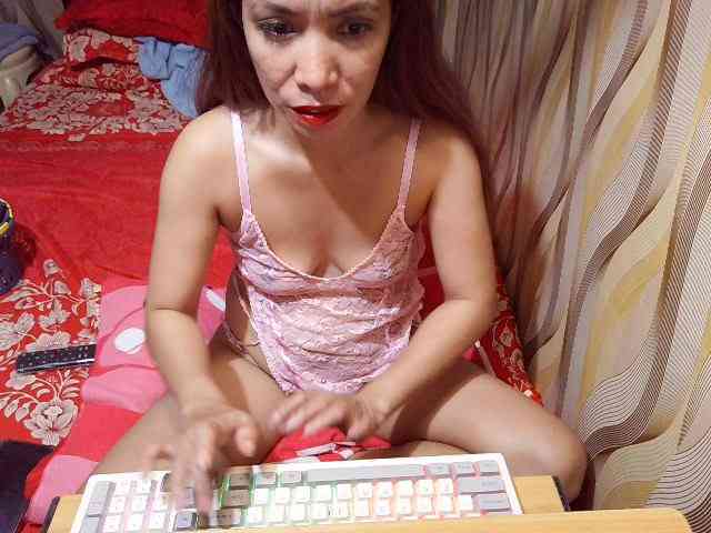 CutieaAsianxxx webcam