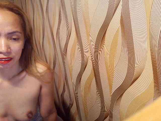 CutieaAsianxxx webcam