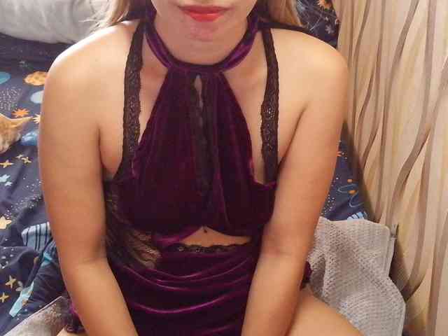 CutieaAsianxxx webcam