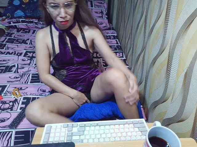 CutieaAsianxxx webcam