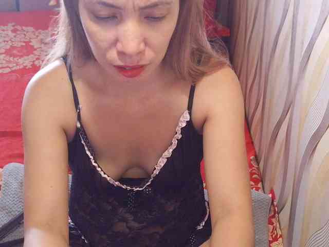 CutieaAsianxxx webcam