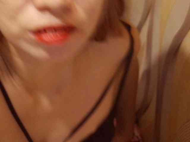 CutieaAsianxxx webcam