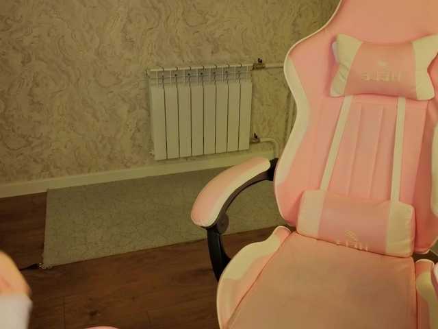 Lina-XD live cam on BongaCams