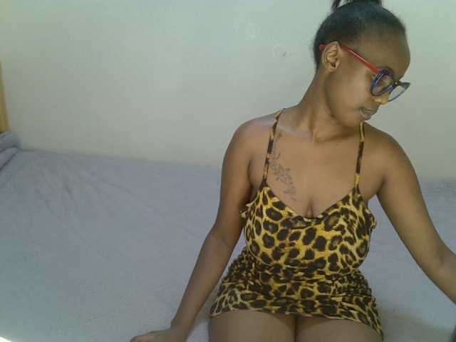 Badgalstar live cam on BongaCams