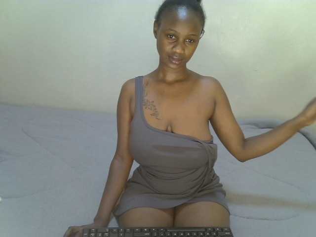 Badgalstar live cam on BongaCams