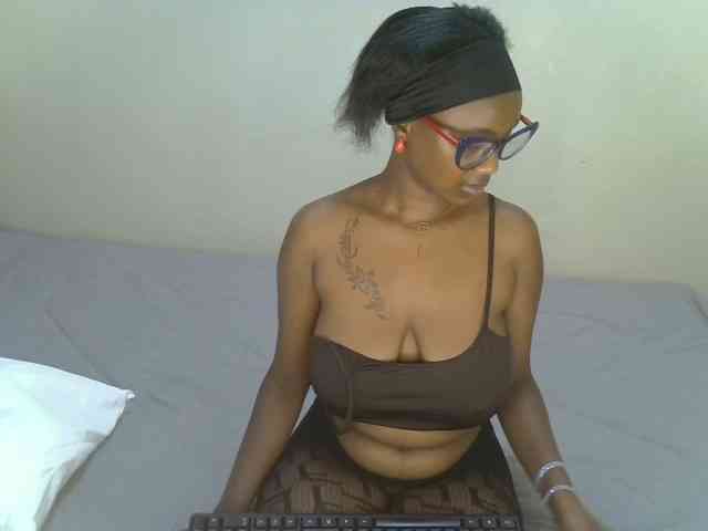 Badgalstar webcam