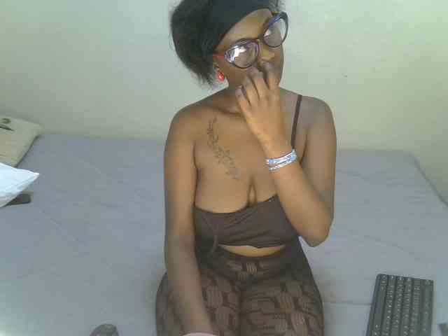 Badgalstar webcam