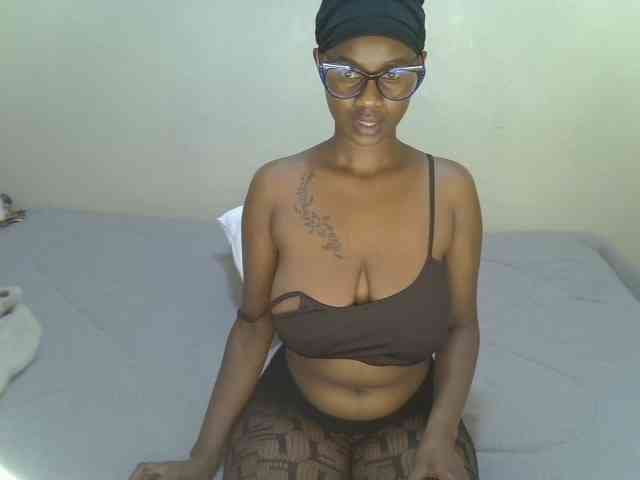 Badgalstar webcam