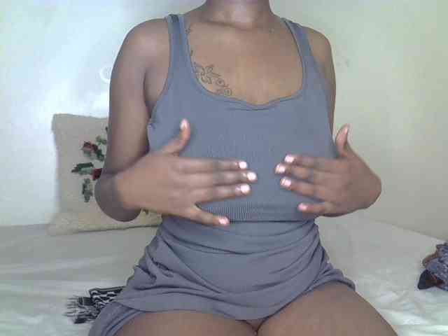 Badgalstar webcam