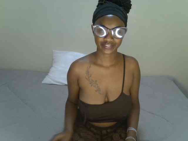 Badgalstar webcam